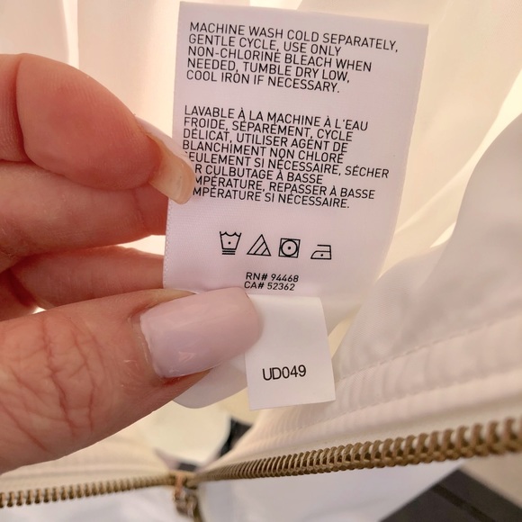 Laundry By Shelli Segal Rain Coat - Picture 10 of 16